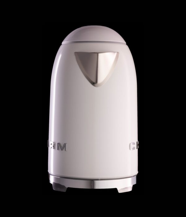 White Retro Kettle - Image 4